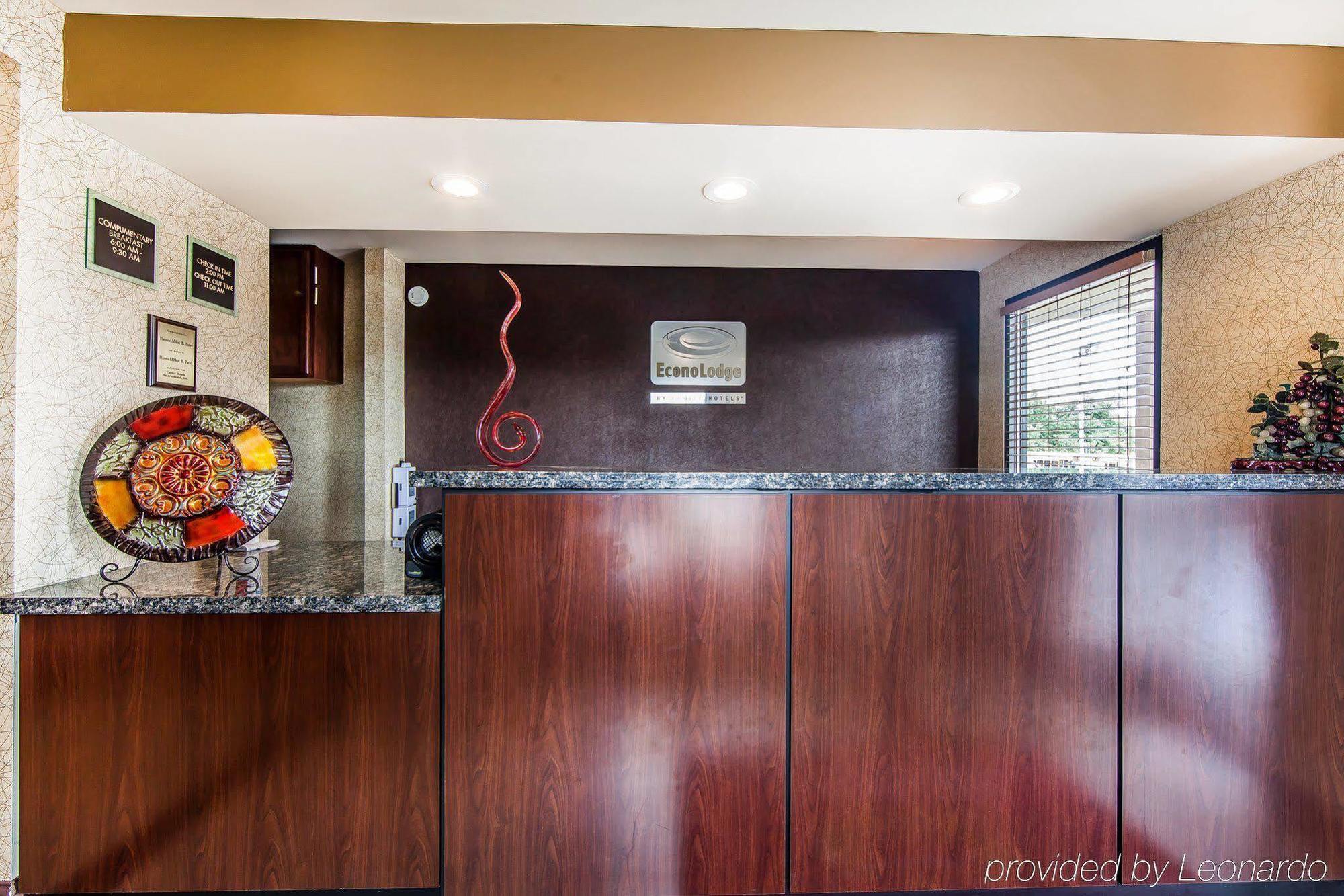 Econo Lodge Lenoir City Bagian luar foto