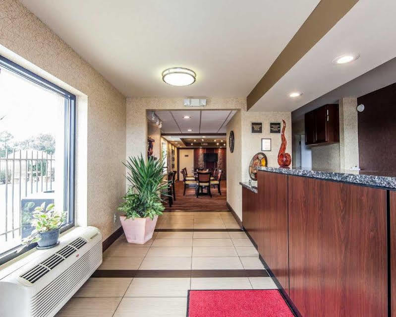 Econo Lodge Lenoir City Bagian luar foto