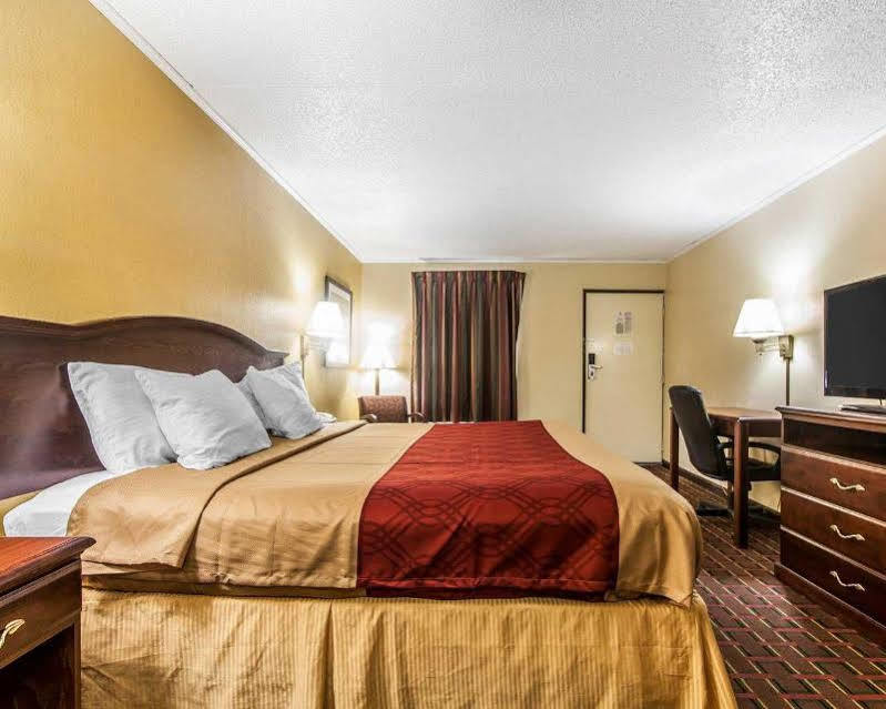 Econo Lodge Lenoir City Bagian luar foto