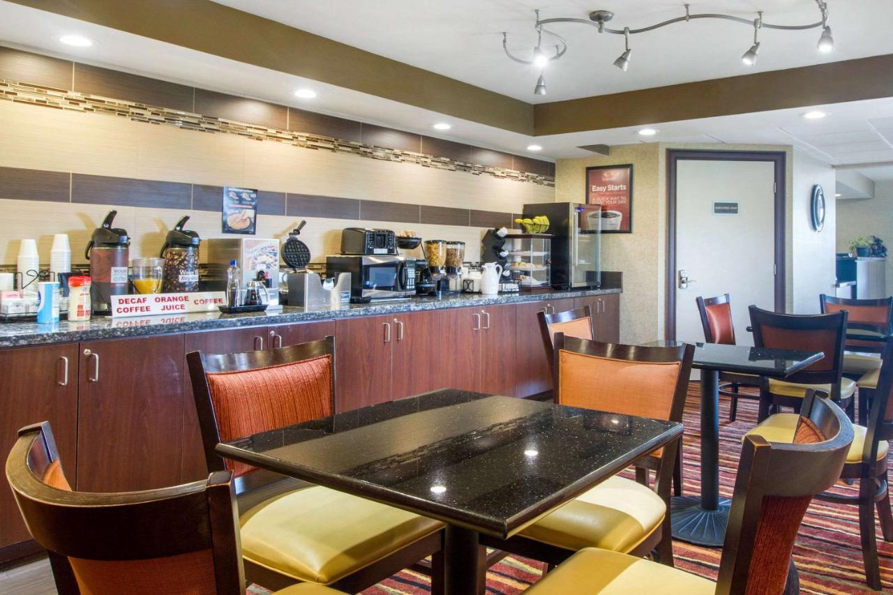 Econo Lodge Lenoir City Bagian luar foto